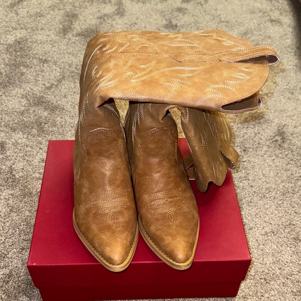 Tan Cowgirl Women's Boots